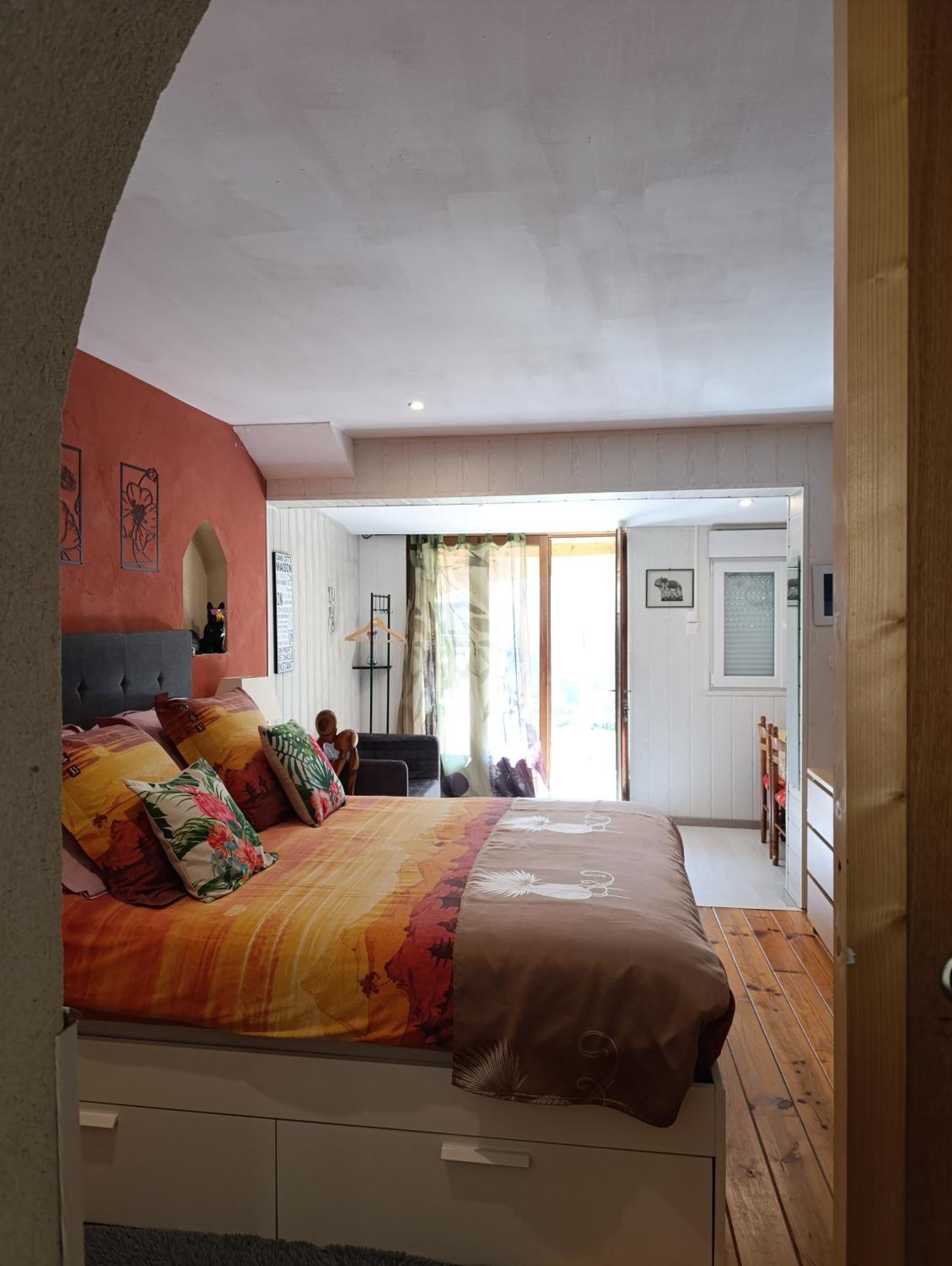 Le Frangipanier Hotell Le Barroux Rom bilde